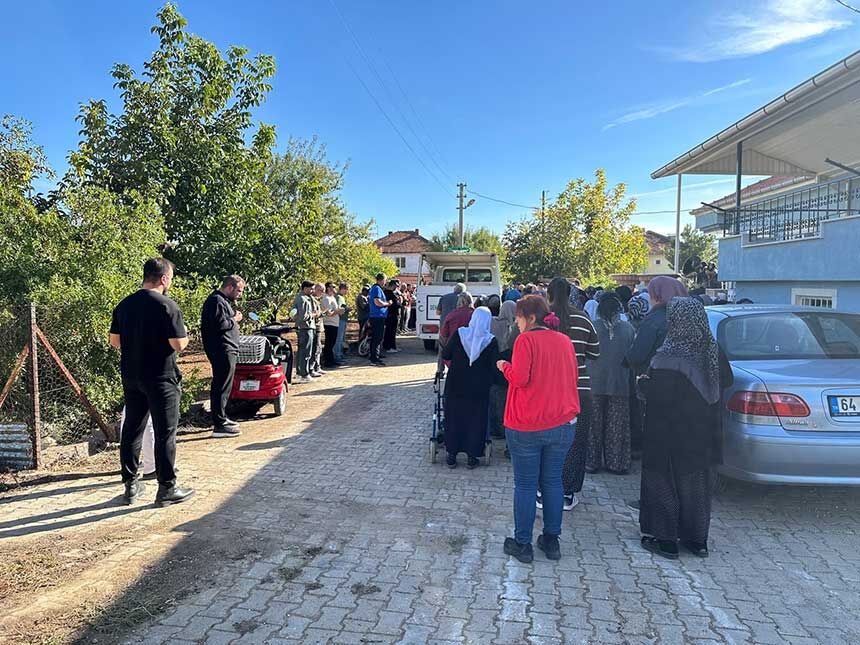 Denizli Karahayitta Pansiyonda Olen Kari Koca Usakta Defnedildi 3