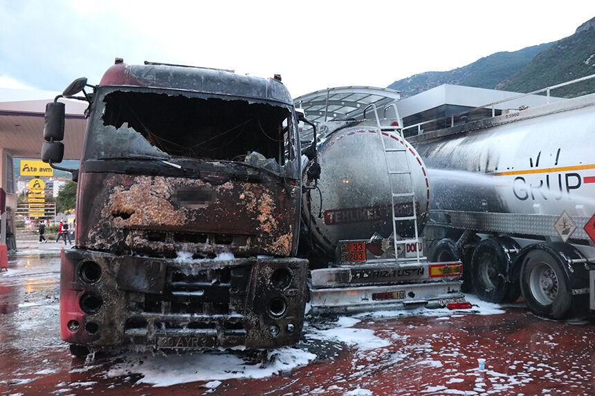 Denizli Petrol Yangin Sonduruldu111
