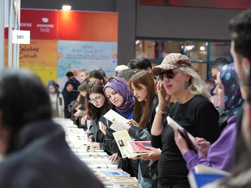 Denizli Tuyap Kitap Fuari 7 Gunde 200 Bin Ziyaretciyi Agirladi 2