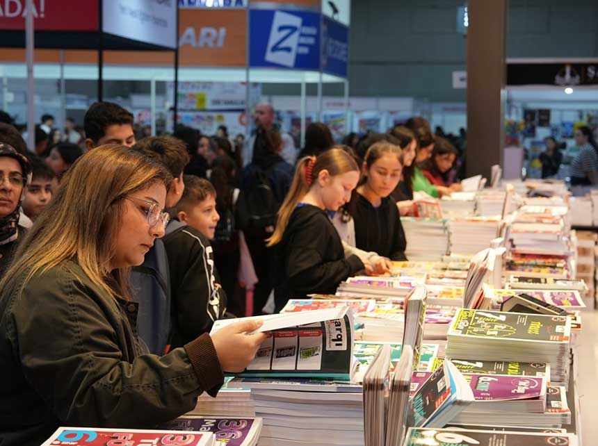 Denizli Tuyap Kitap Fuari 7 Gunde 200 Bin Ziyaretciyi Agirladi 5