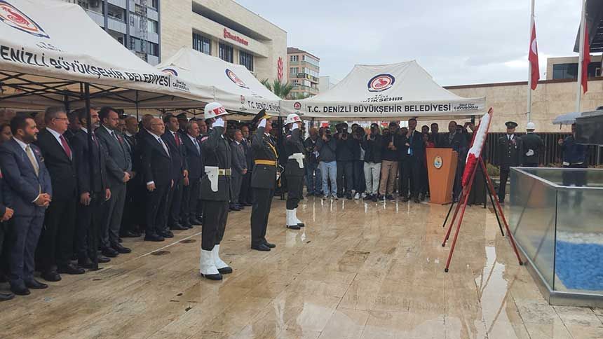 Denizlide Cumhuriyetin 103 Yil Coskusu Basladi 3