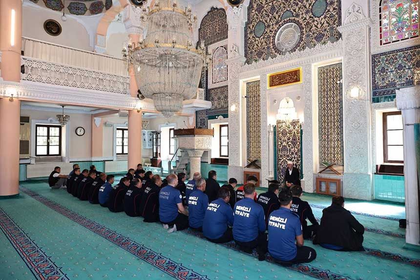 Denizlide Sehit Itfaiyeciler Dualarla Anildi 3