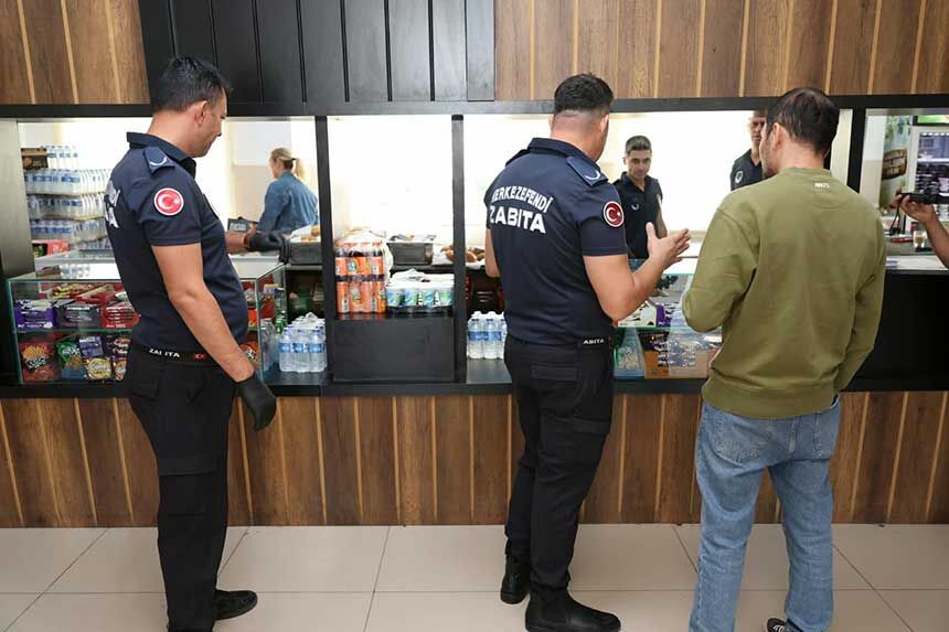Merkezefendi Belediyesi Okul Kantinleri Ve Cevresini Denetliyor 1