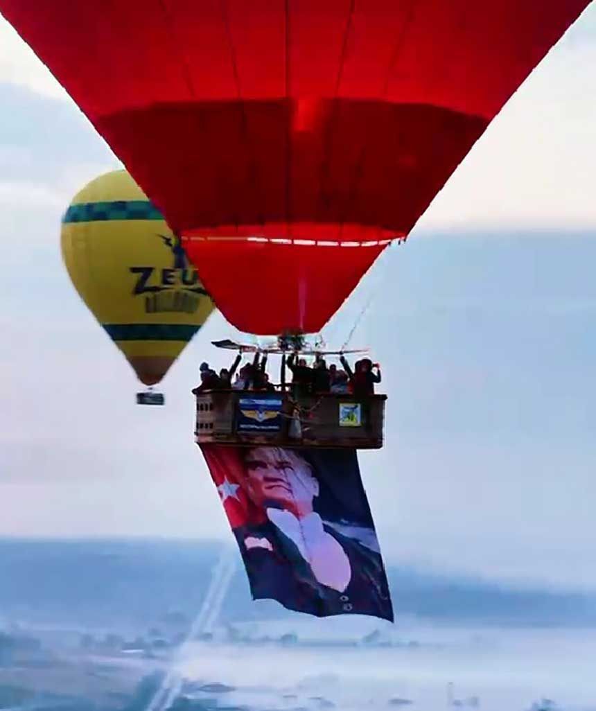 Pamukkale Semalarinda 103 Yil Coskusu Balonlar Turk Bayraklariyla Havalandi 2