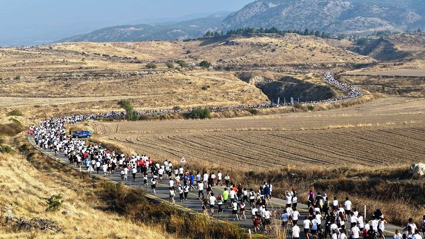 Pamukkalede Tarihi Rekor 2 Lykos Yari Maratonunda 20 Bin Kisi Kostu 15 Milyon Tl Odul Dagit 2