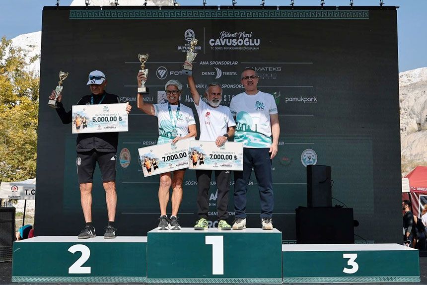 Pamukkalede Tarihi Rekor 2 Lykos Yari Maratonunda 20 Bin Kisi Kostu 15 Milyon Tl Odul Dagit 9